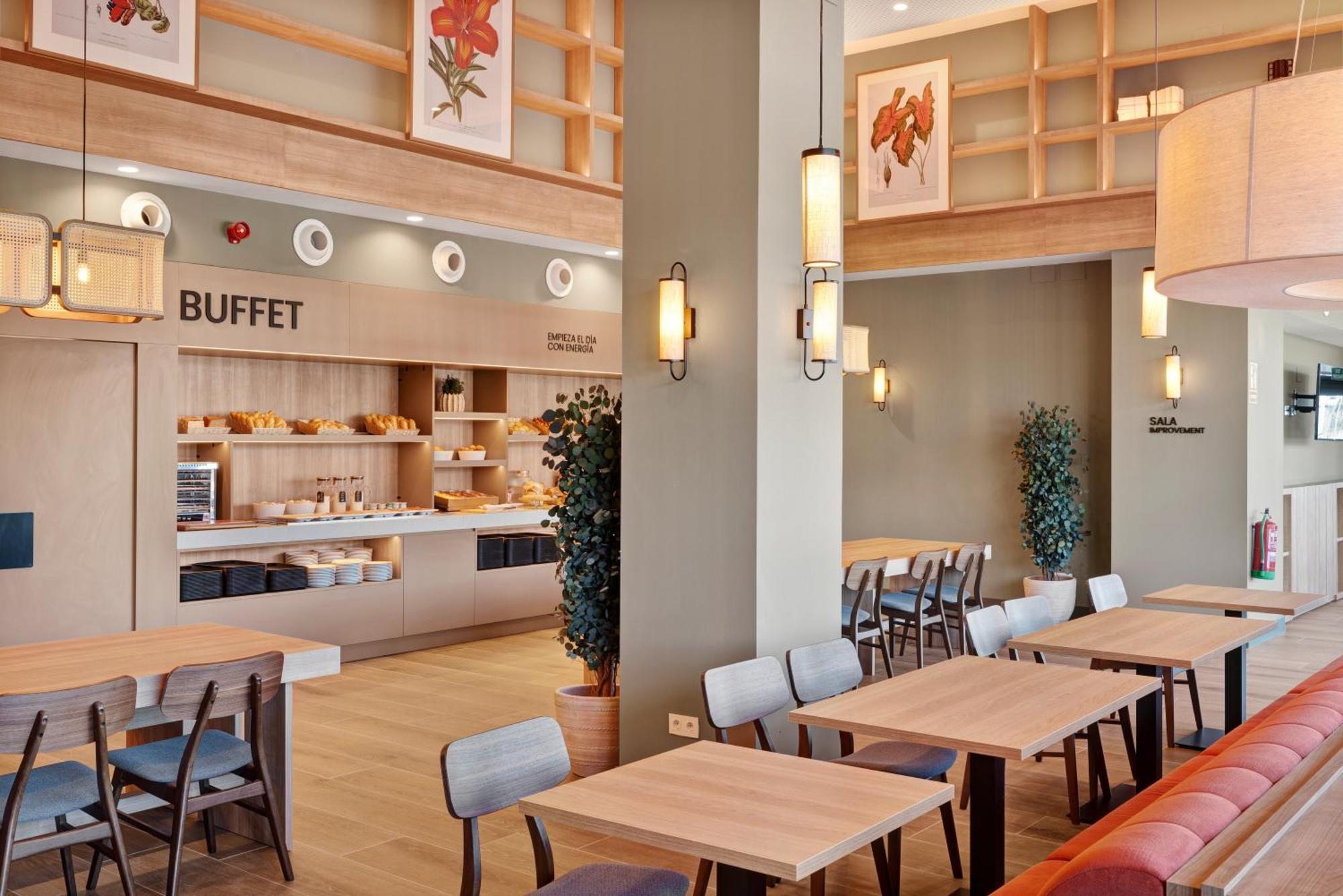 B&B Hotel Madrid Fuenlabrada Retail Park ภายนอก รูปภาพ