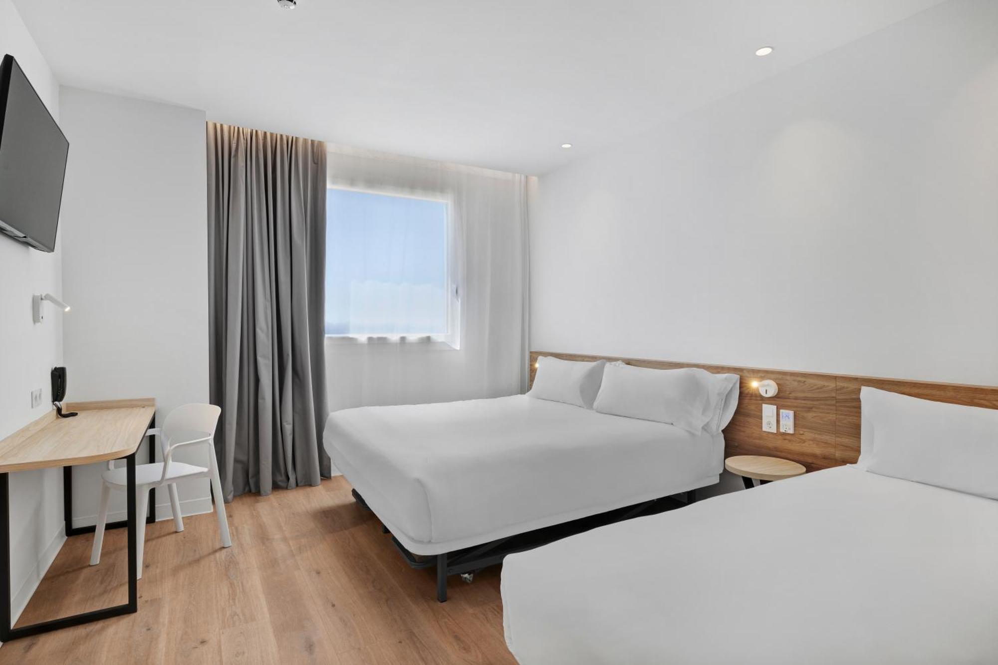 B&B Hotel Madrid Fuenlabrada Retail Park ภายนอก รูปภาพ