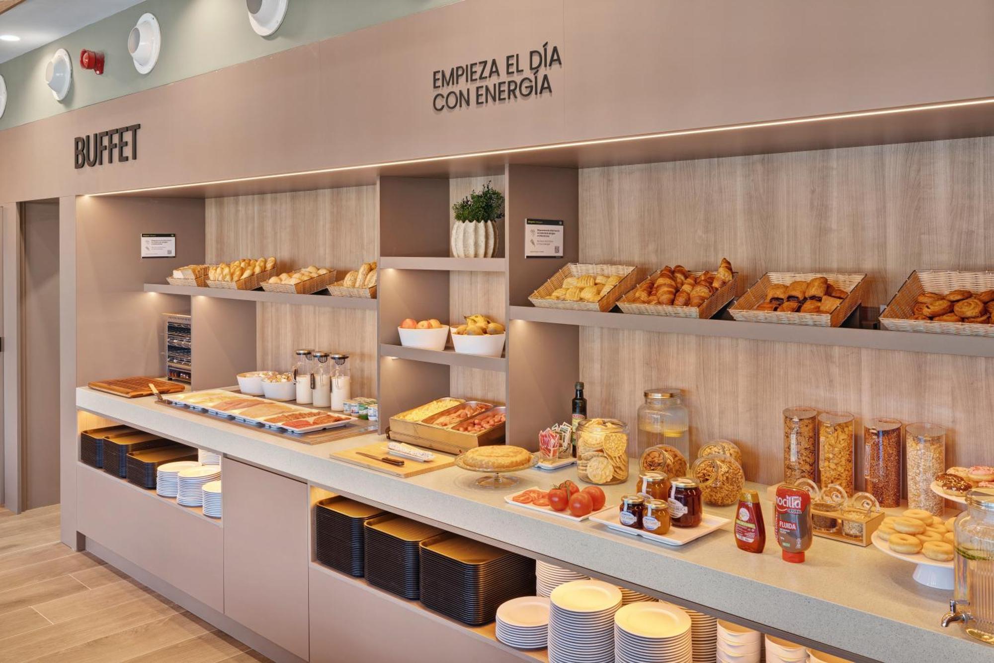B&B Hotel Madrid Fuenlabrada Retail Park ภายนอก รูปภาพ