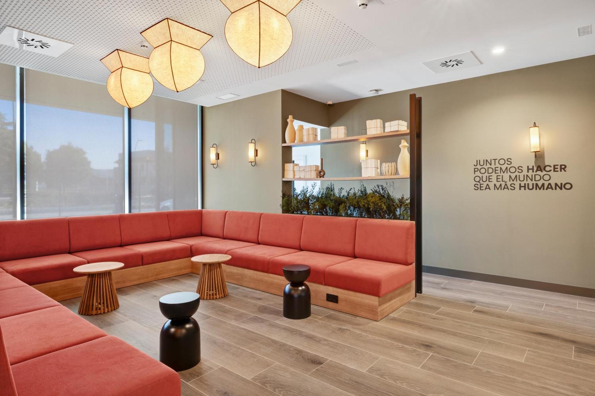 B&B Hotel Madrid Fuenlabrada Retail Park ภายนอก รูปภาพ